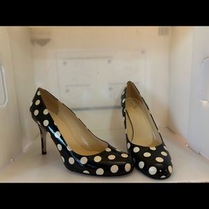 Kate Spade Karolina black patent leather with cream polka dots- 11B